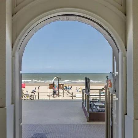 Apartment 0401, Cogels *